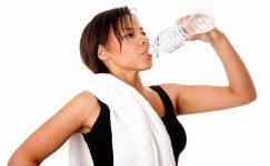 acqua alcalina benefici