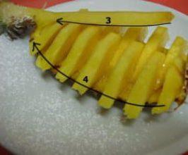 tagliare un ananas