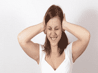 fischio nelle orecchie rimedi