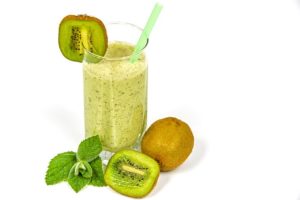 Kiwi lassativo naturale contro la stitichezza