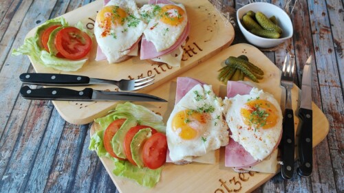Uova a colazione Uova a colazione