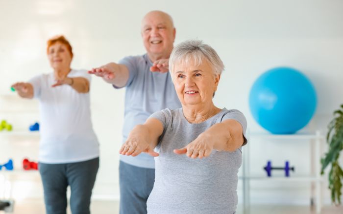 Ginnastica dolce per anziani Ginnastica dolce per anziani