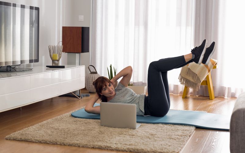 Migliori esercizi per rassodare il corpo a casa